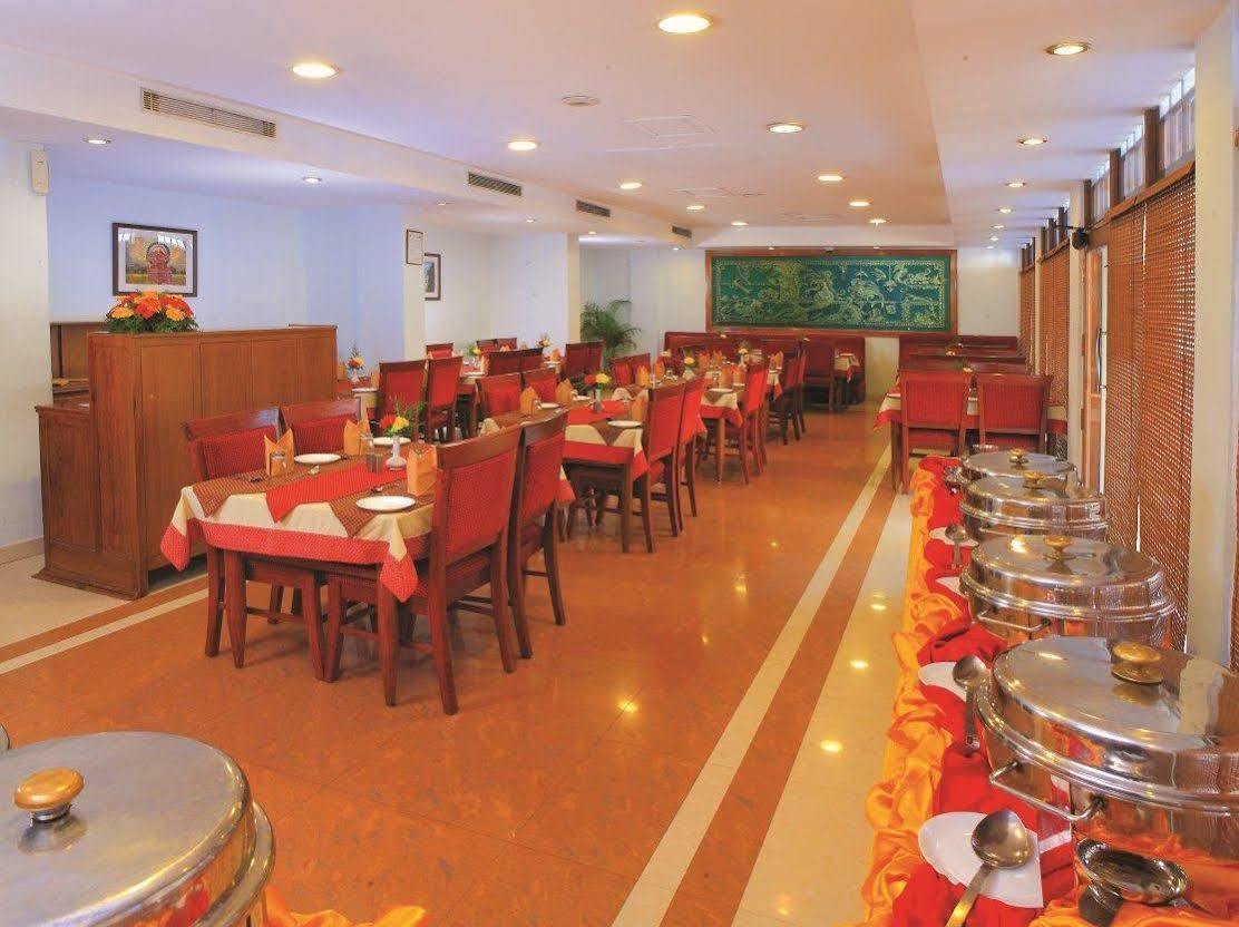 爱克塞伦斯酒店 Kochi 外观 照片